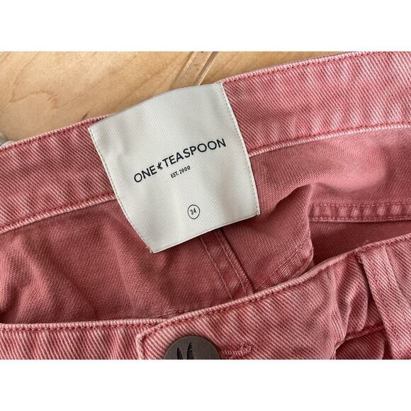 One Teaspoon Bandit Denim Shorts in Pink Denim 5 Pocket NWT Size 34 - Picture 6 of 7